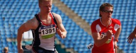 Jonnie Peacock sets T44 100m Record